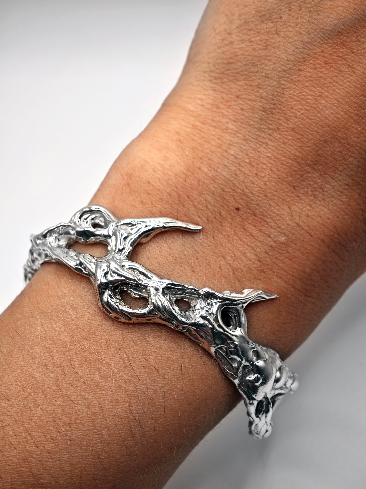 Garra bracelet